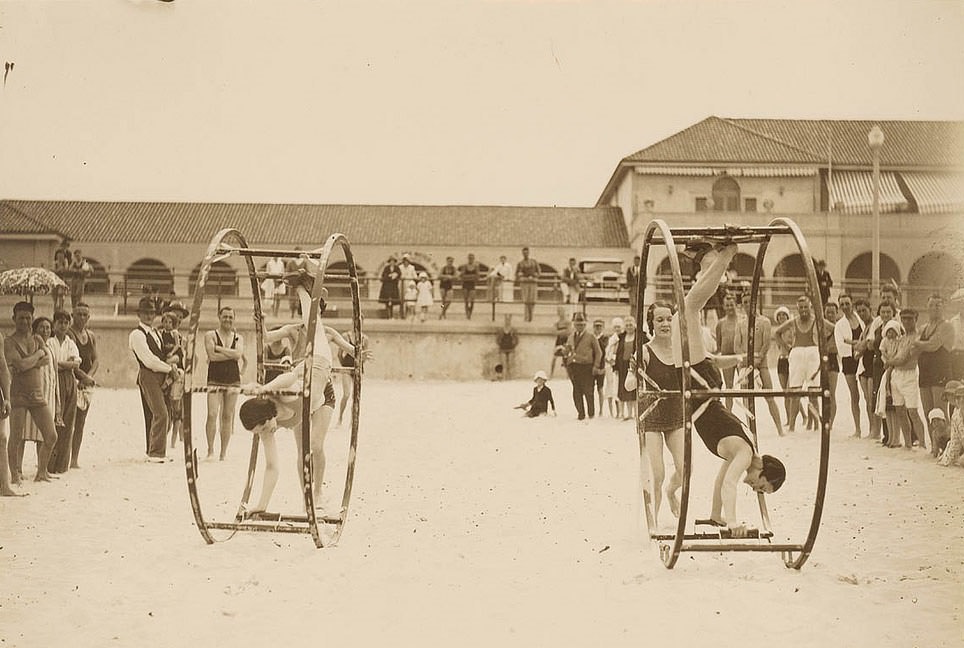 1930s Australian Beach