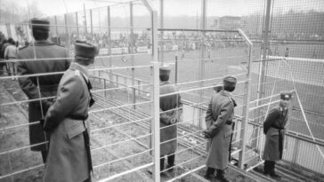 Harald Hauswald East German prisoners