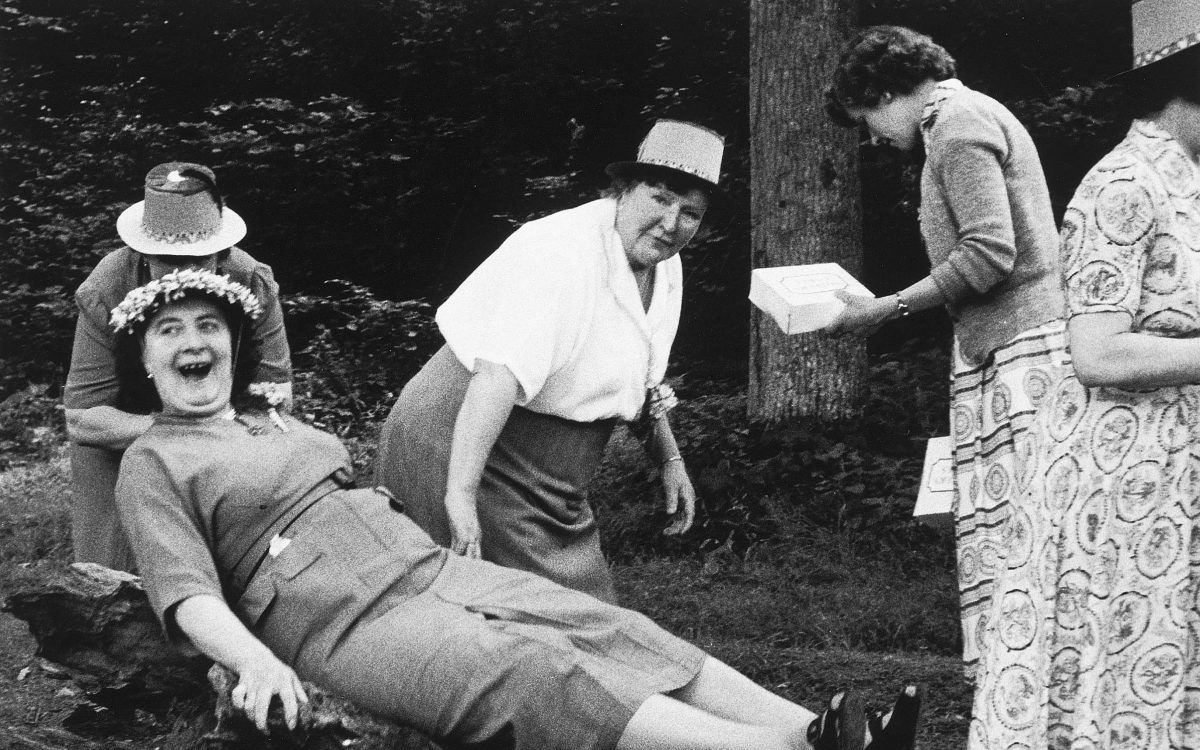 Mothers day off 1950s