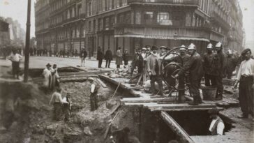 Paris Rainstorm 1914