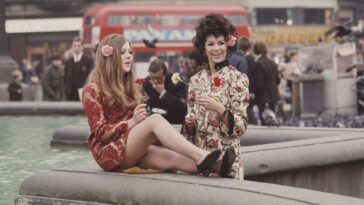 Psychedelic Hippie Fashion London 1960s