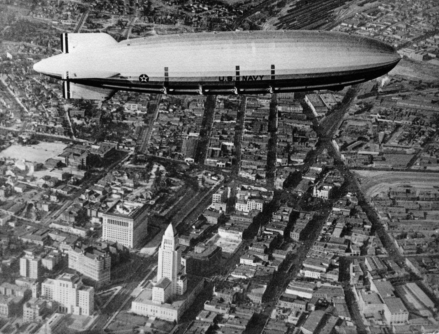 The US-Airship Macon over Los Angeles, 1934.
