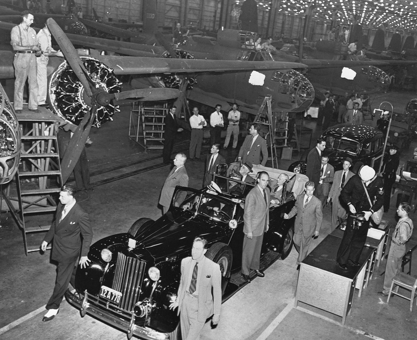 US President Franklin D. Roosevelt is pictured on an inspection tour of the Douglas Aircraft Company's factory in Long Beach, California, USA.