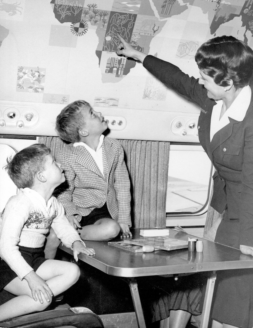 A Look at Golden age of Air Travel in the 1950s