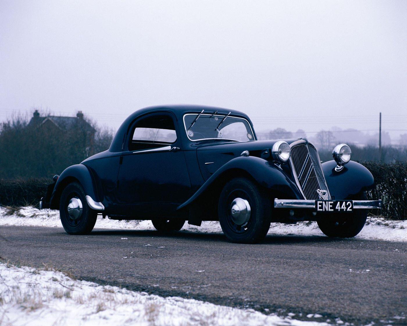 Citroën 7CV Saloon, 1938.