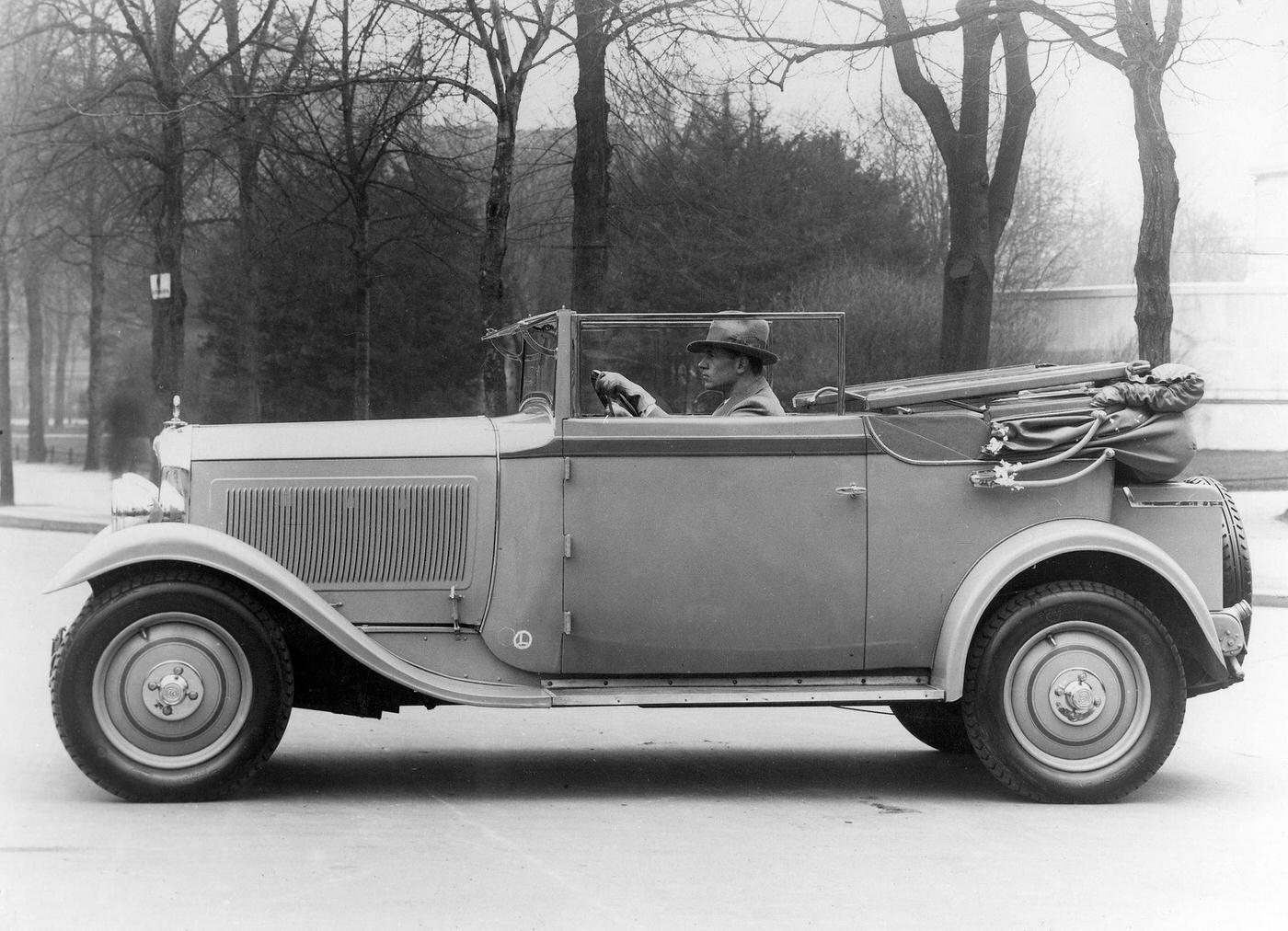 Luxury Car, 6-Cylinder Citroen Cabriolet, 1929.
