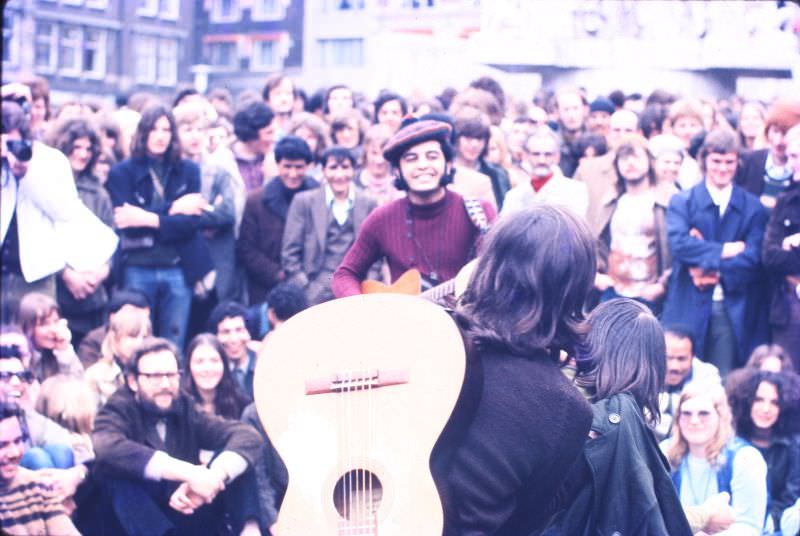 Hippies, Artists, and Activists: Life on Dam Square, Amsterdam in the 1970s