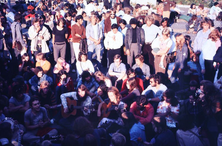 Hippies, Artists, and Activists: Life on Dam Square, Amsterdam in the 1970s