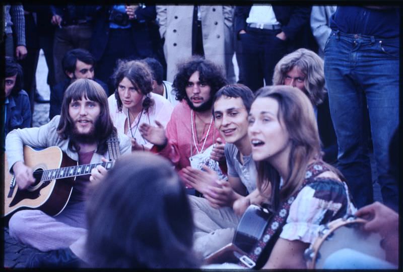 Hippies, Artists, and Activists: Life on Dam Square, Amsterdam in the 1970s