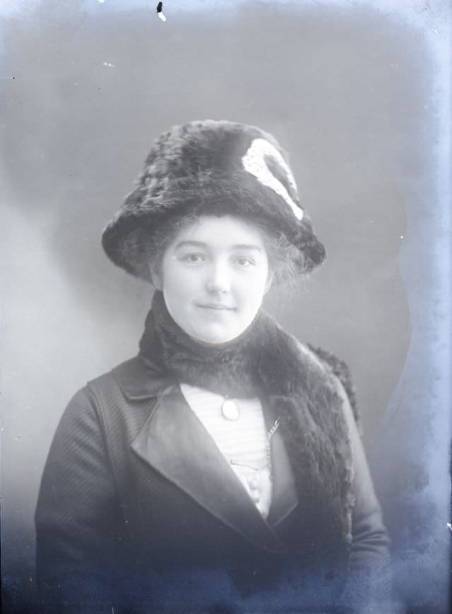 Miss Martin poses for a portrait on November 18, 1910