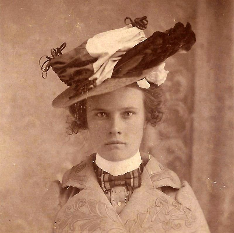 Hats that Defined an Era: The Significance and Style of Edwardian Era Hats for Women