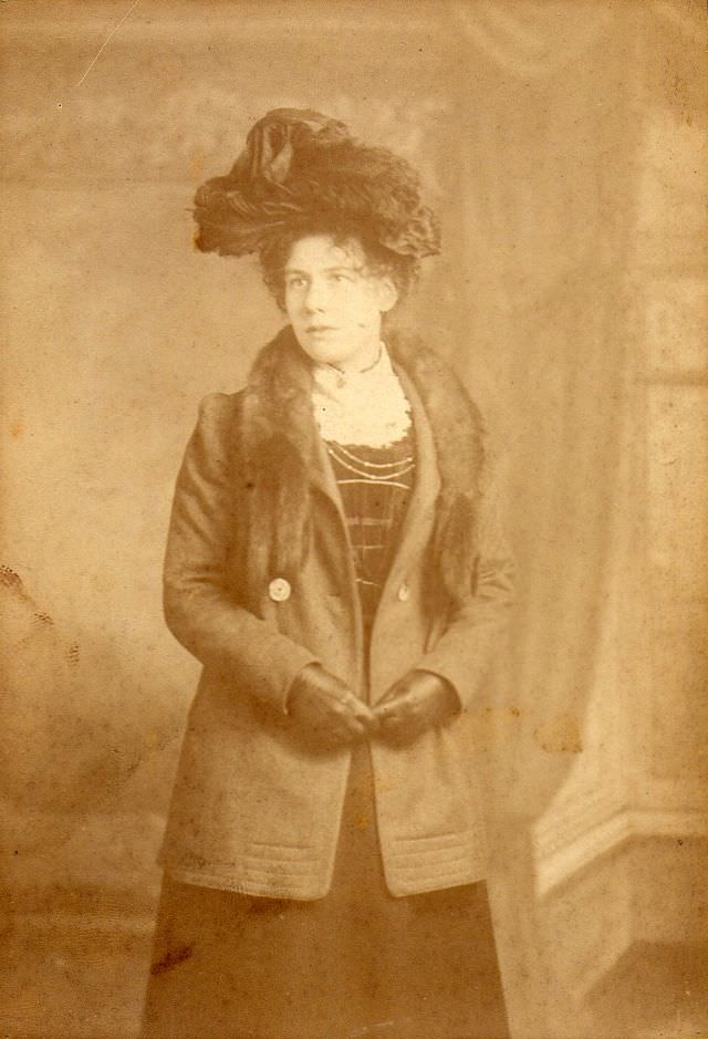 Hats that Defined an Era: The Significance and Style of Edwardian Era Hats for Women