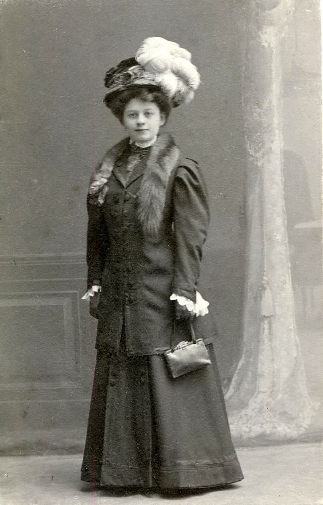 Hats that Defined an Era: The Significance and Style of Edwardian Era Hats for Women