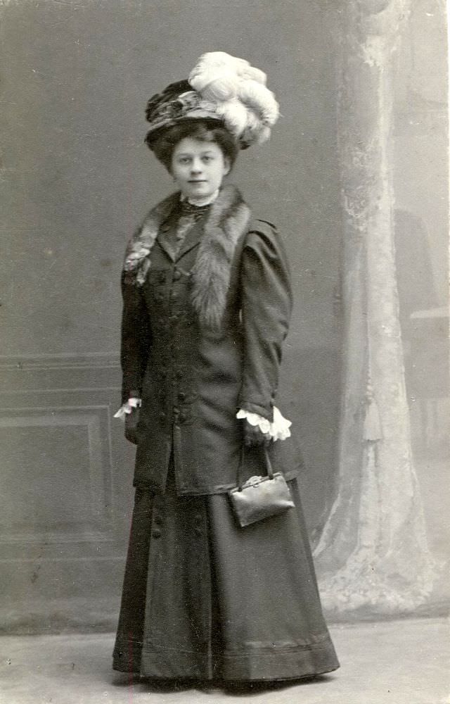 Hats that Defined an Era: The Significance and Style of Edwardian Era Hats for Women