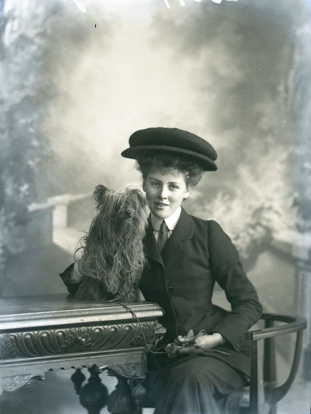 Miss Pronger poses for a portrait on November 19, 1906