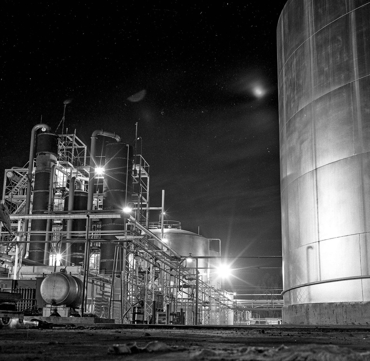 Evening view in 1961 of the winery at Olive & Clovis Ave in east Fresno, California