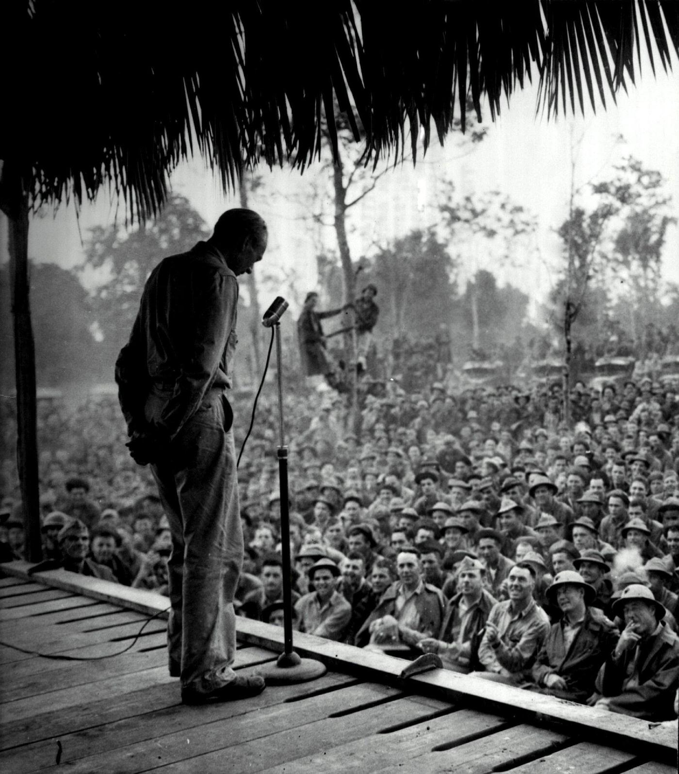 Gary Cooper Delivers the 'Lou Gehrig' Farewell Speech.