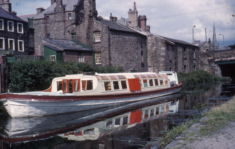 The Canal Boat, Lady Fiona, Lancaster