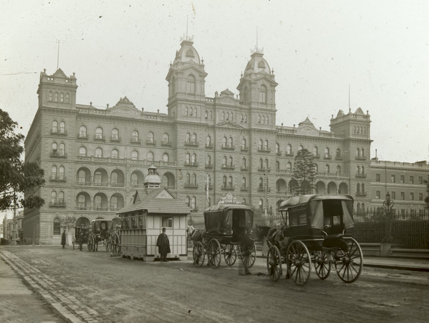 Grand Hotel, Melbourne, 1884