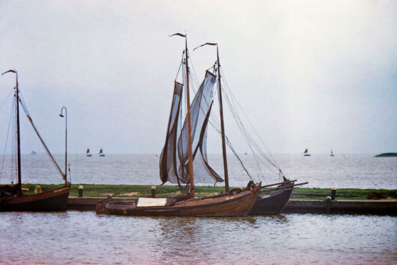 Fishing boats, Volendam.