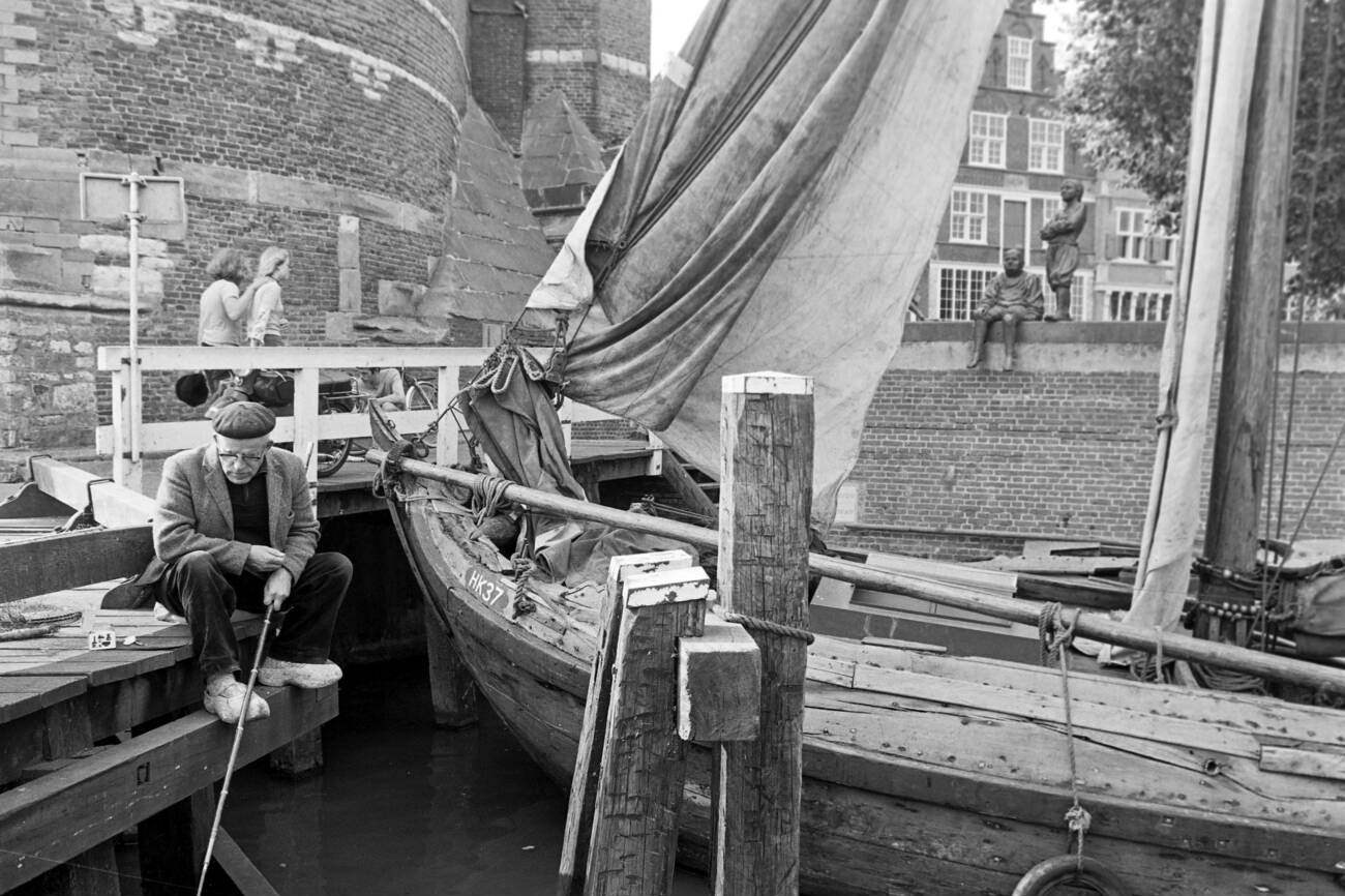 Ships at Hoorn harbour, The Netherlands 1971: A snapshot of the bustling port town of Hoorn in the early 70s.
