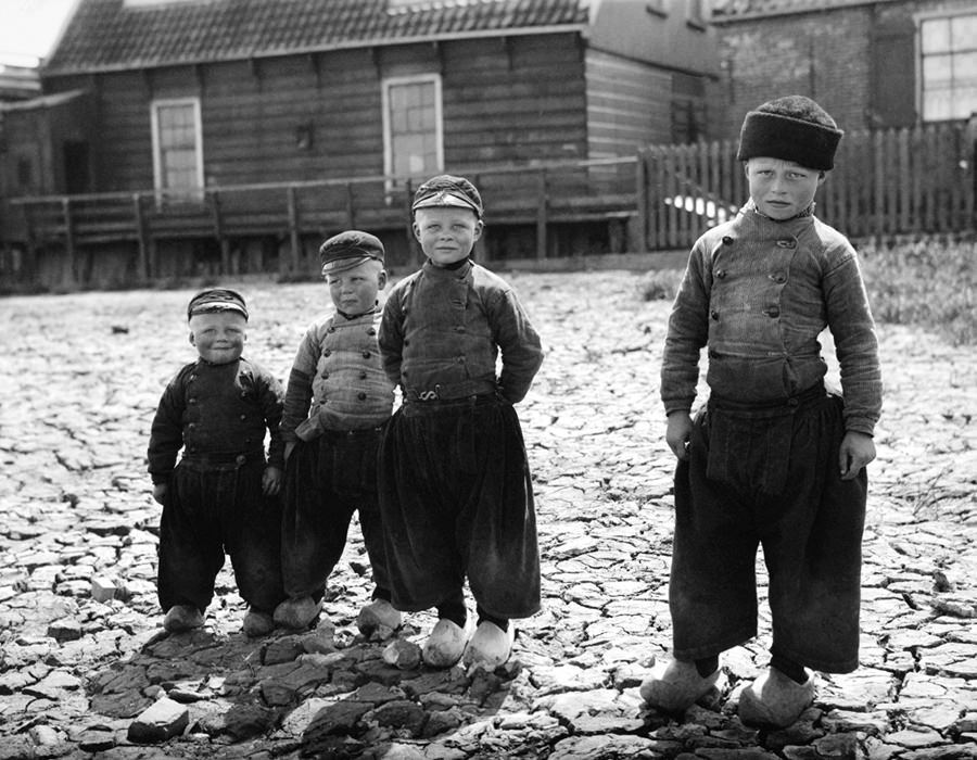 Four boys from Volendam.