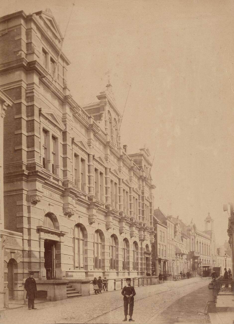 The Leiden Student Association Minerva, 1900