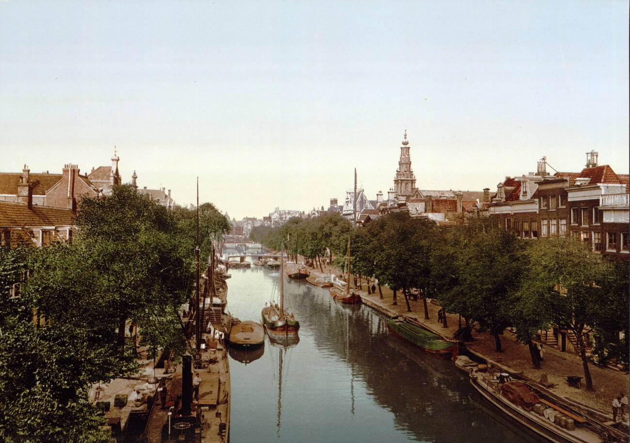 Kloveniersburgwal canal, Amsterdam, Holland, 1900