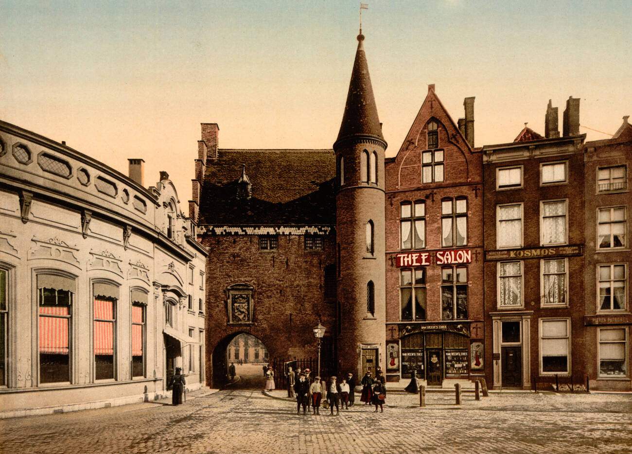 Prisoners' gate, Hague, Holland, 1900