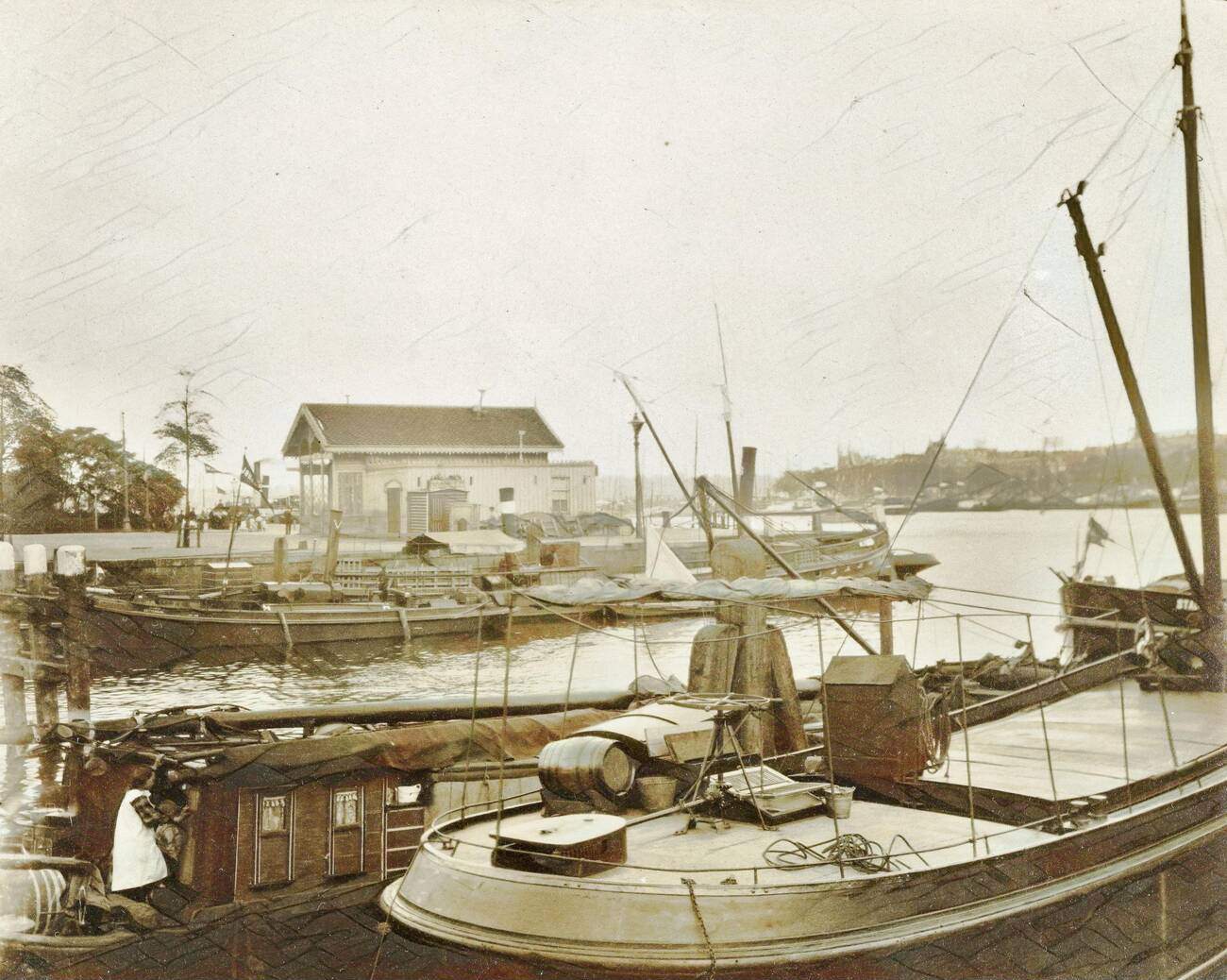Moored steamships, Netherlands, 1900