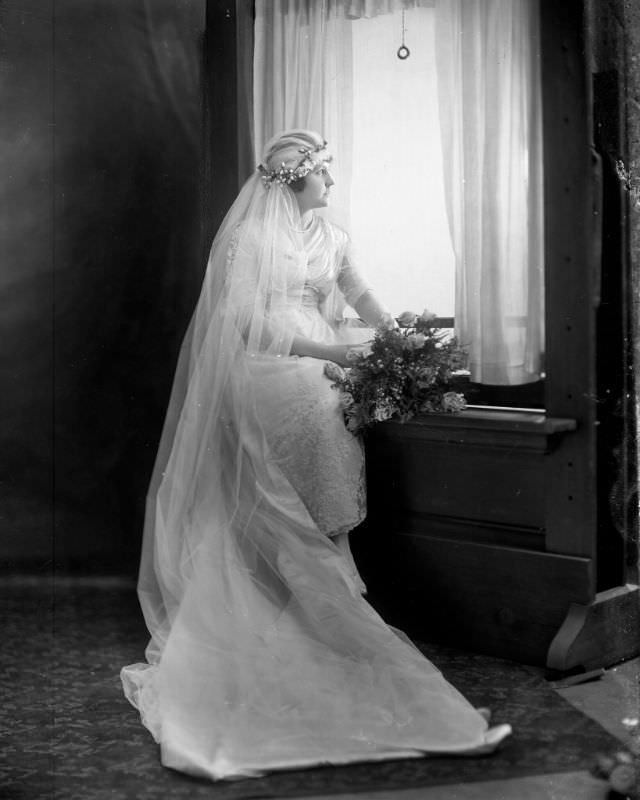 Bridal portrait of a young woman, 1905