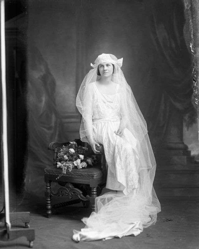 Portrait of a bride, 1905