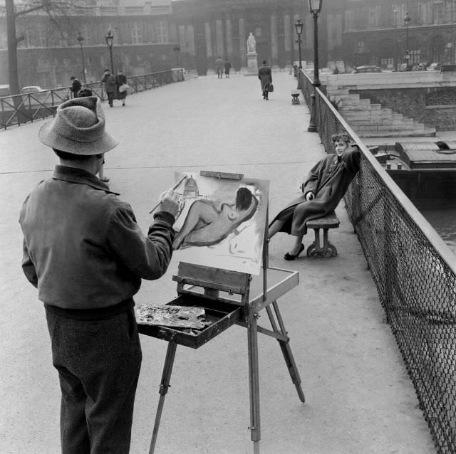 Painter on Pont Des Arts, 1953. (Robert Doisneau)