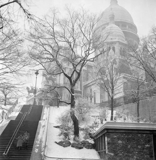 Montmartre and the Sacre Coeur on a very cold winter morning, 1956.