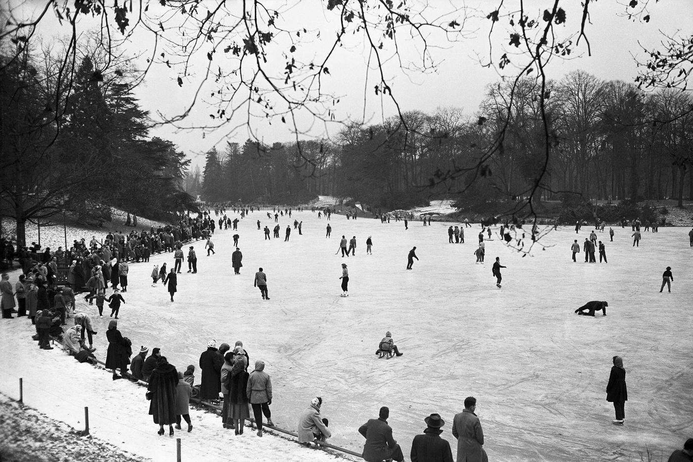 Ice Skating On Bois de Boulogne Lake, Paris, Circa 1950s.
