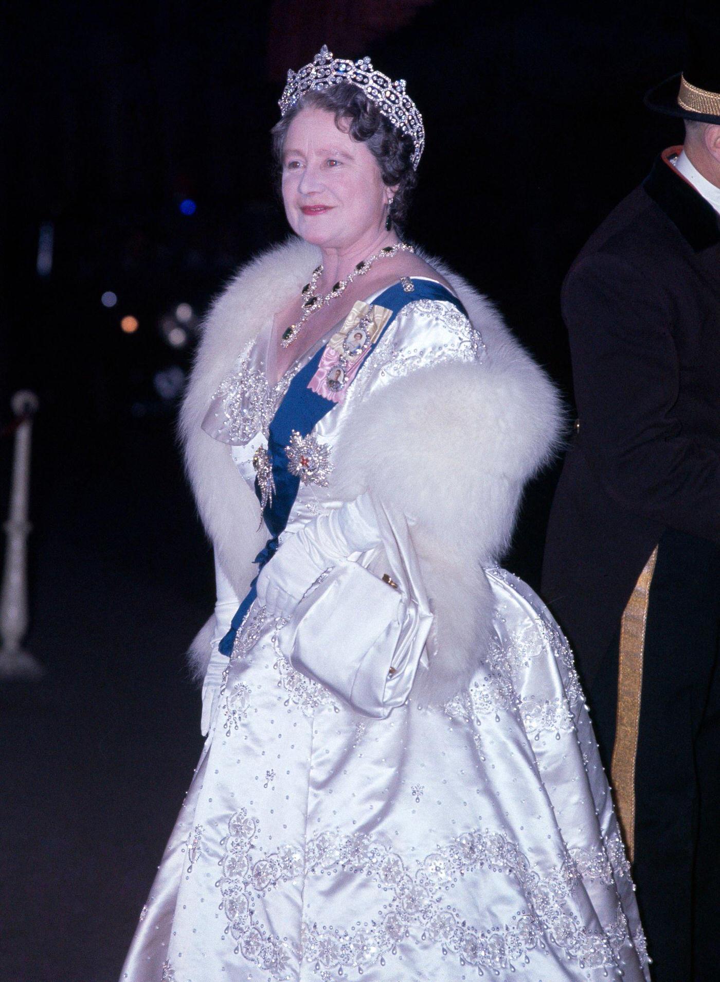 The Queen Mother, arriving for a gala performance at Covent Garden, London, 1963.