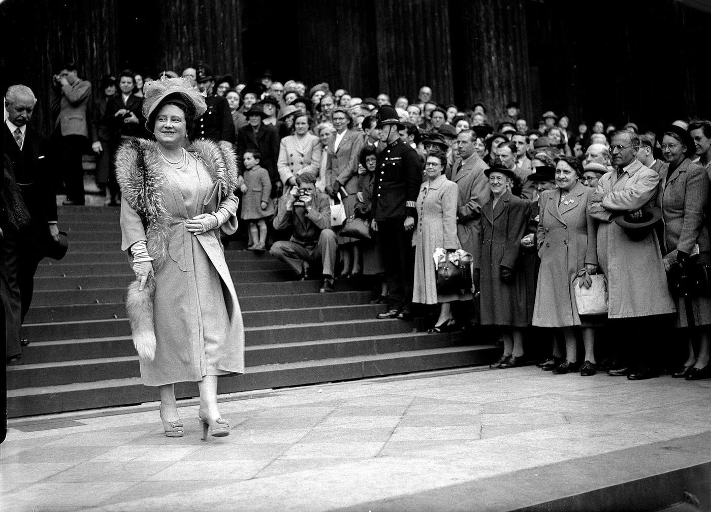 Queen Elizabeth leaving St. Paul's Cathedral after attending a London Mission thanksgiving service, London, 1940.