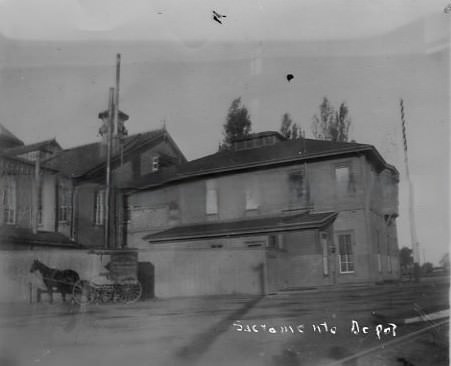 Southern Pacific Depot at 6th and I St. Sacramento, 1890