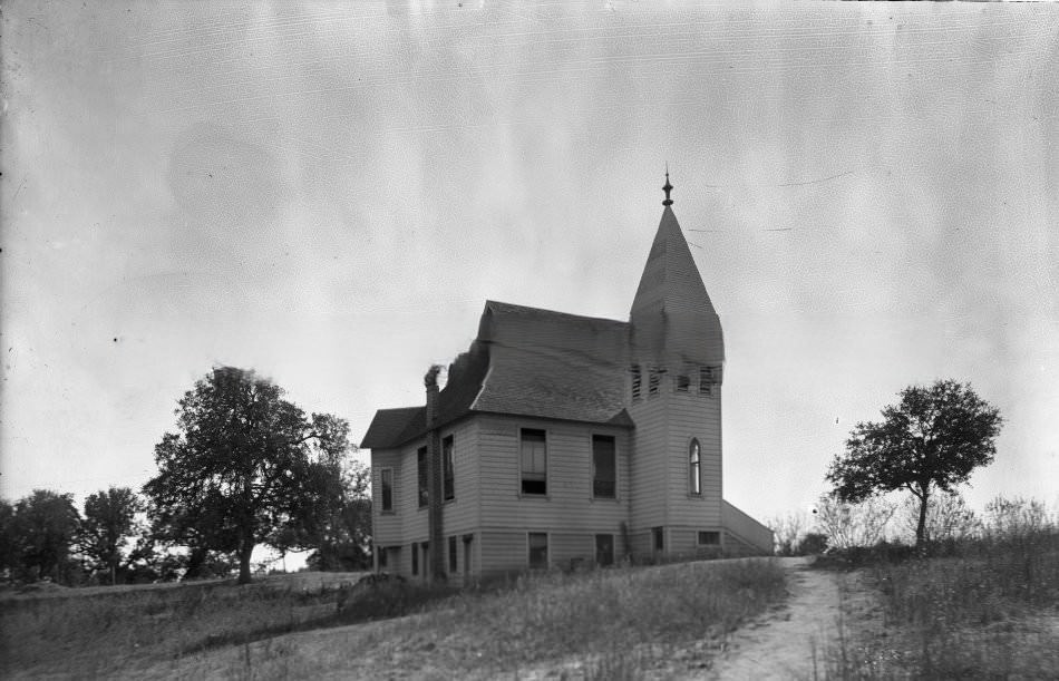 Exterior view of the Fair Oaks Methodist-Episcopal Church, 1890