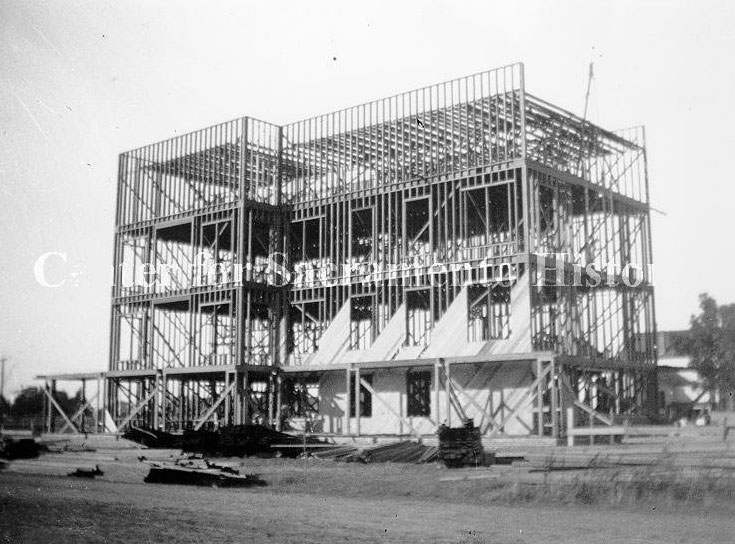 Sisters of Mercy Hospital under construction, 1895