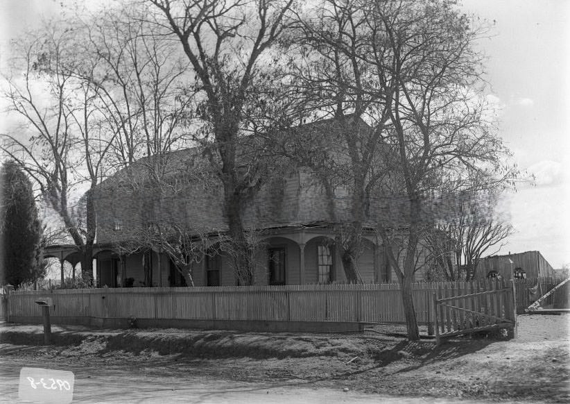 Exterior view of the Charles Deterding residence.