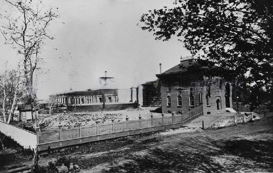 Sacramento Gas Works at R and Front Streets, 1890