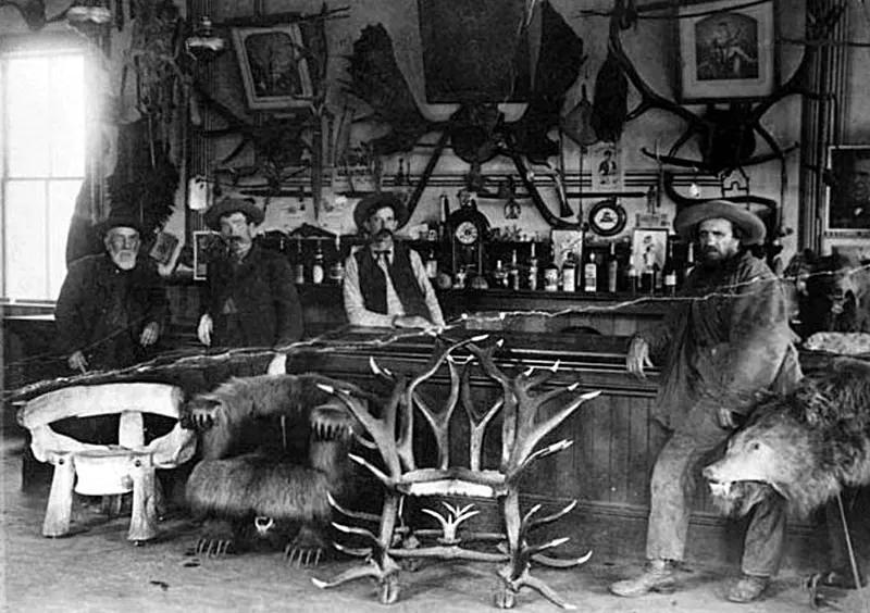 Inside a bar at the Table Bluff Hotel and Saloon in Humboldt County, California in 1889.