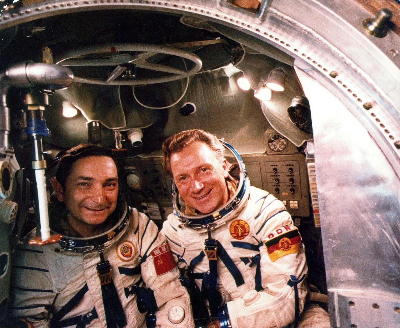 Soviet Union Spaceflight Siegmund Jaehn and his Soviet colleague Valery Bykovsky at the Yuri Gagarin Space Center, 1978