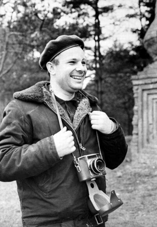 The First Man in Space: Life Story and Photos of Yuri Gagarin