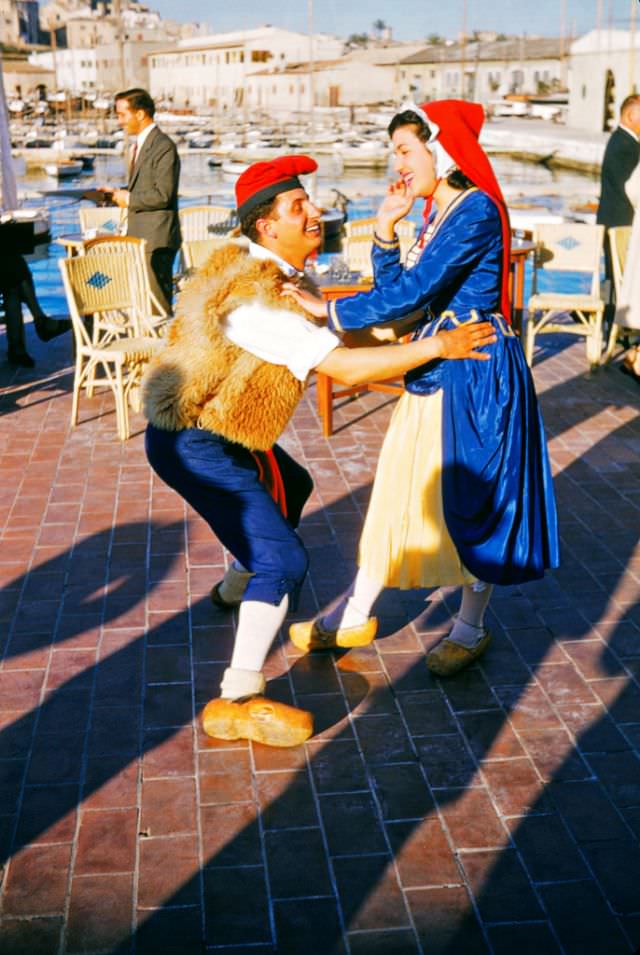 Traditional dancing at the Palma Yacht Club, Palma, Mallorca.