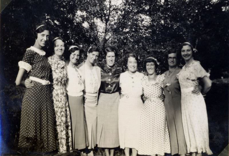 Reviving the Glamour: Vintage Found Photos of Cornwall's Dancing Girls in the 1930s