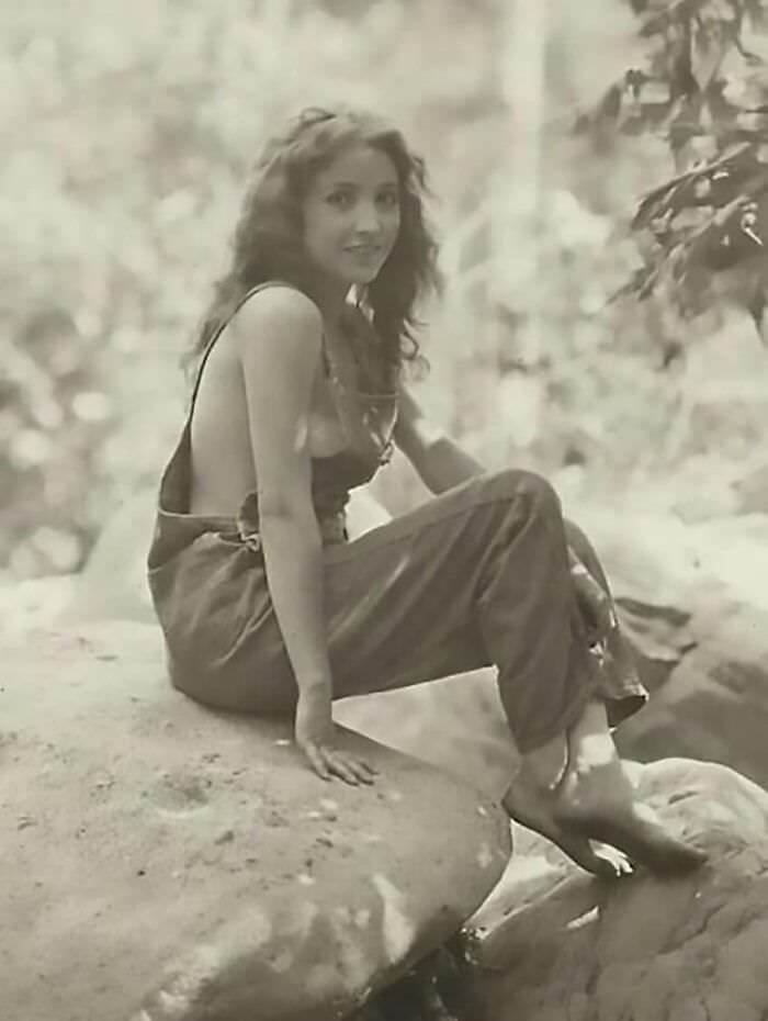 Silent film actress Bessie Love in the early 1920s