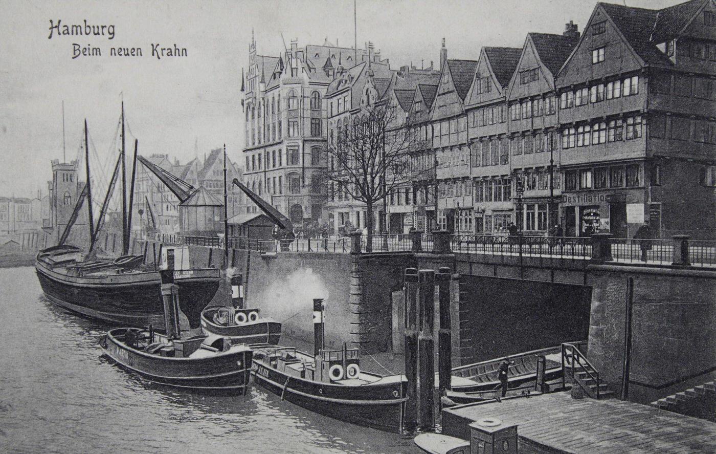 The New Crane in Hamburg, Germany, 1910