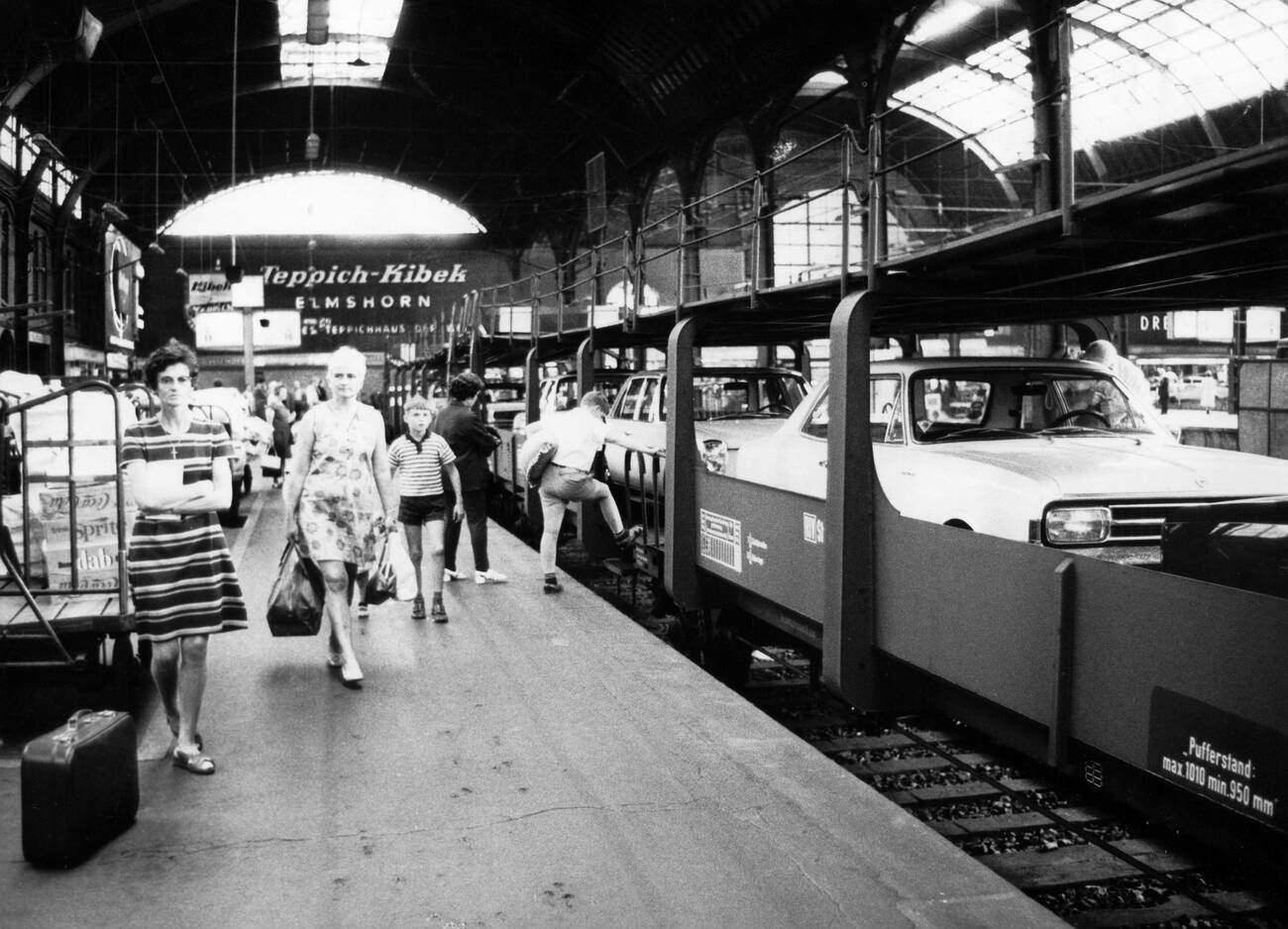 Hamburg-Altona station, 1972